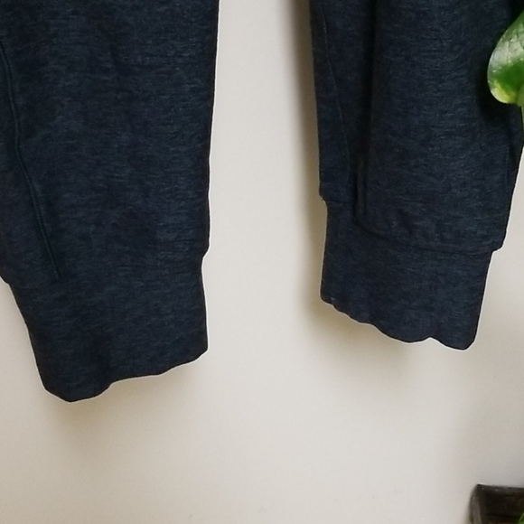 👖Lululemon Women's leggings Size 4 - Picture 3 of 9